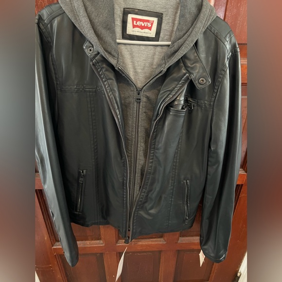 Men’s Levi faux leather jacket - Picture 8 of 10